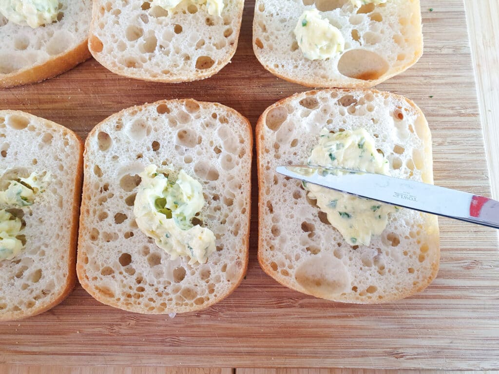 Air Fryer Garlic Bread 9